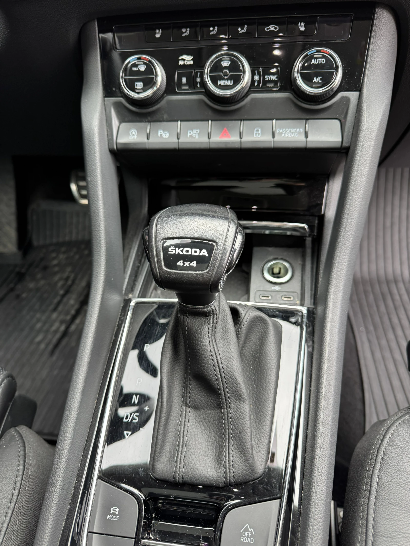 Skoda Kodiaq 7 места, снимка 6 - Автомобили и джипове - 53945052