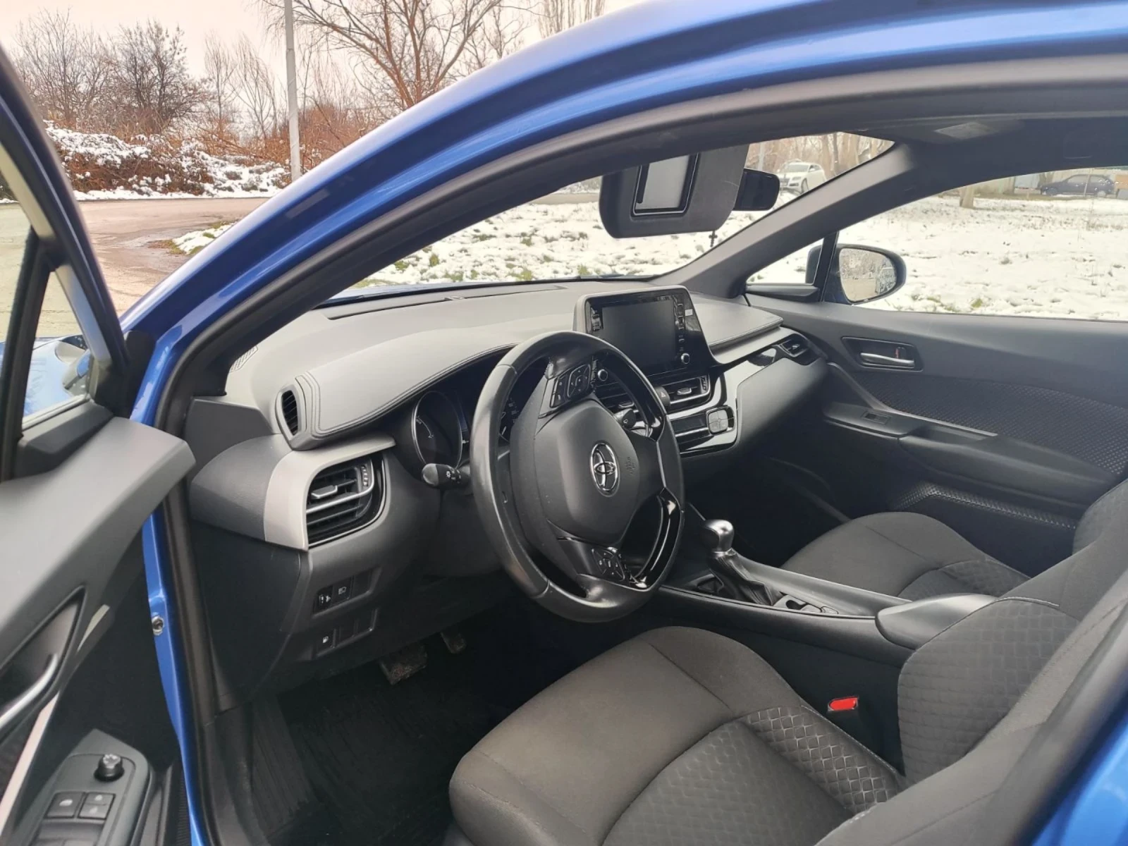 Toyota C-HR | Mobile.bg � ����������� 6