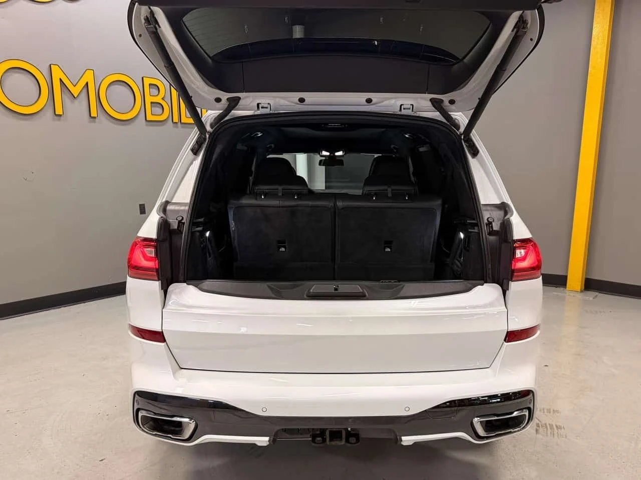 BMW X7 * CARFAX * ���� �� �� | Mobile.bg � ����������� 17
