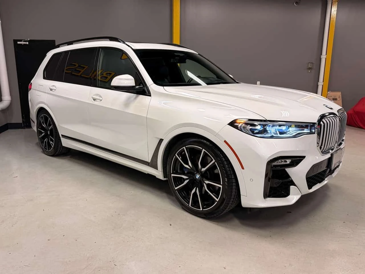BMW X7 * CARFAX * ���� �� �� | Mobile.bg � ����������� 5