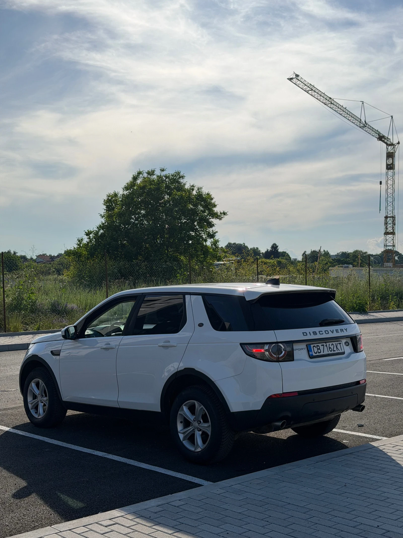 Land Rover Discovery Sport 2.0D , снимка 5 - Автомобили и джипове - 54833236