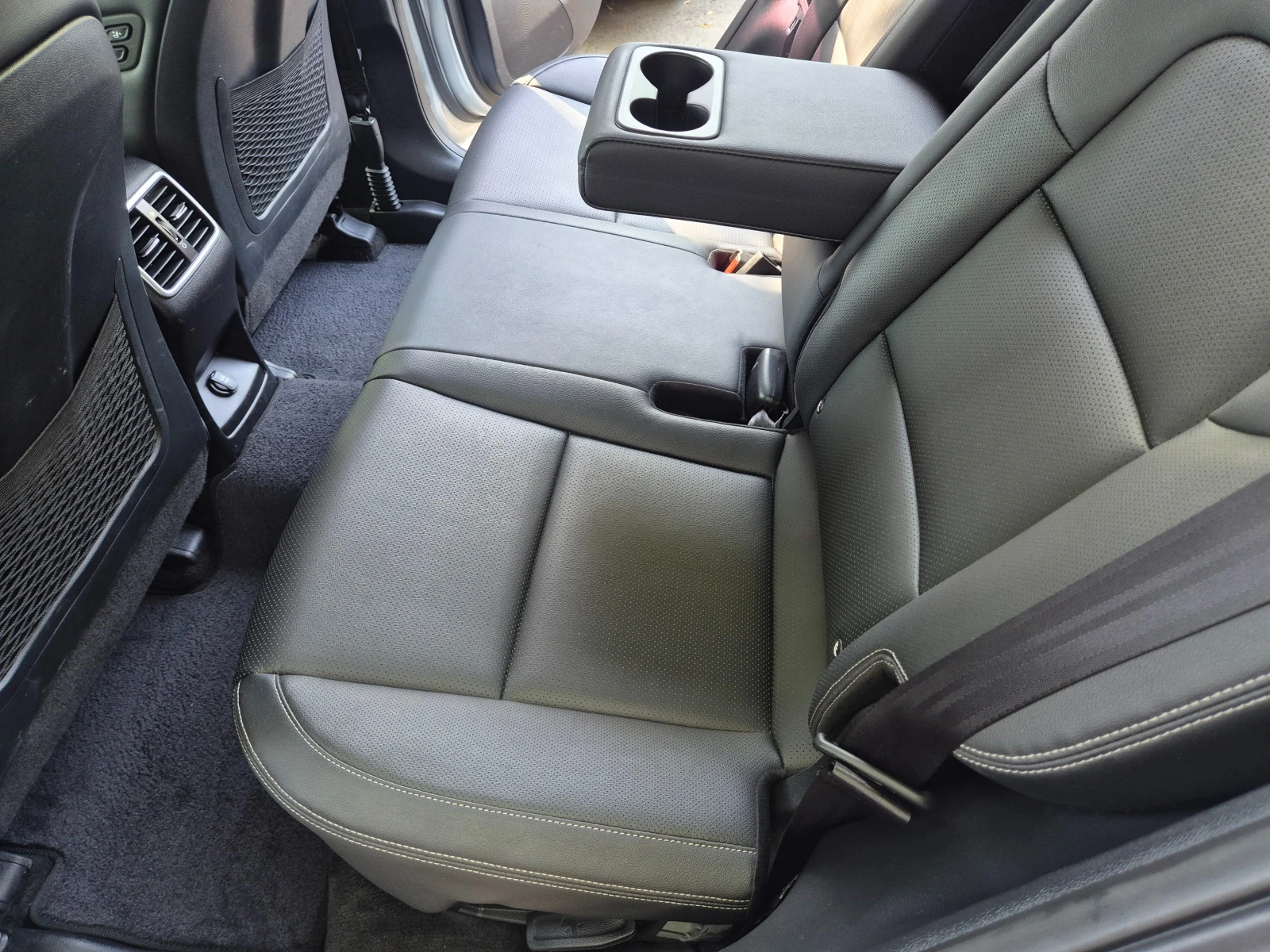 Kia Sportage 2.0 CRDI 4X4, снимка 6 - Автомобили и джипове - 55087387