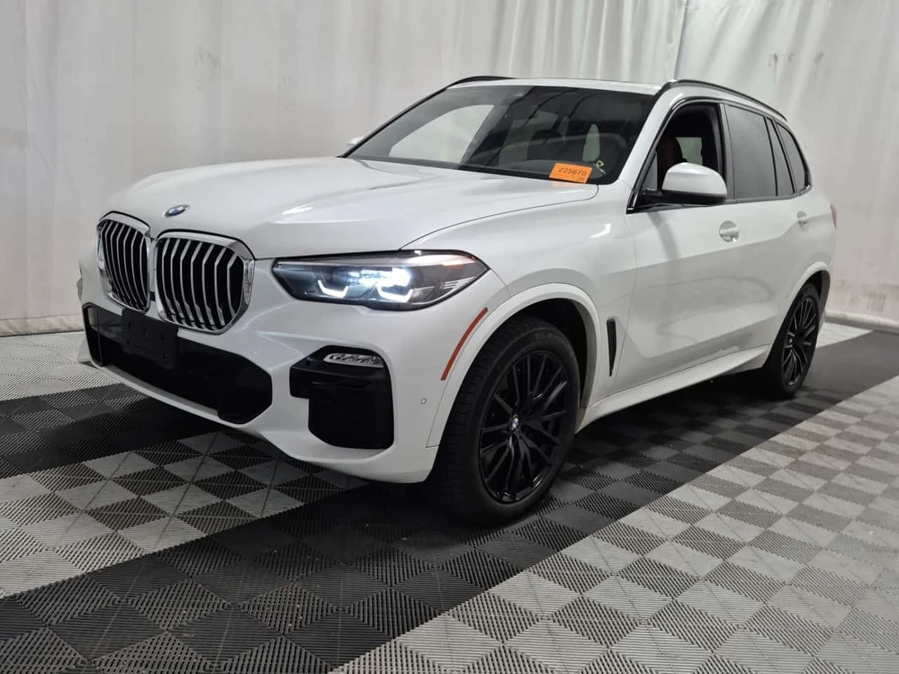 BMW X5 М ПАКЕТ/XDRIVE40I/ПАНО/ПОДГРЕВ/МАСАЖ/CARFAX 