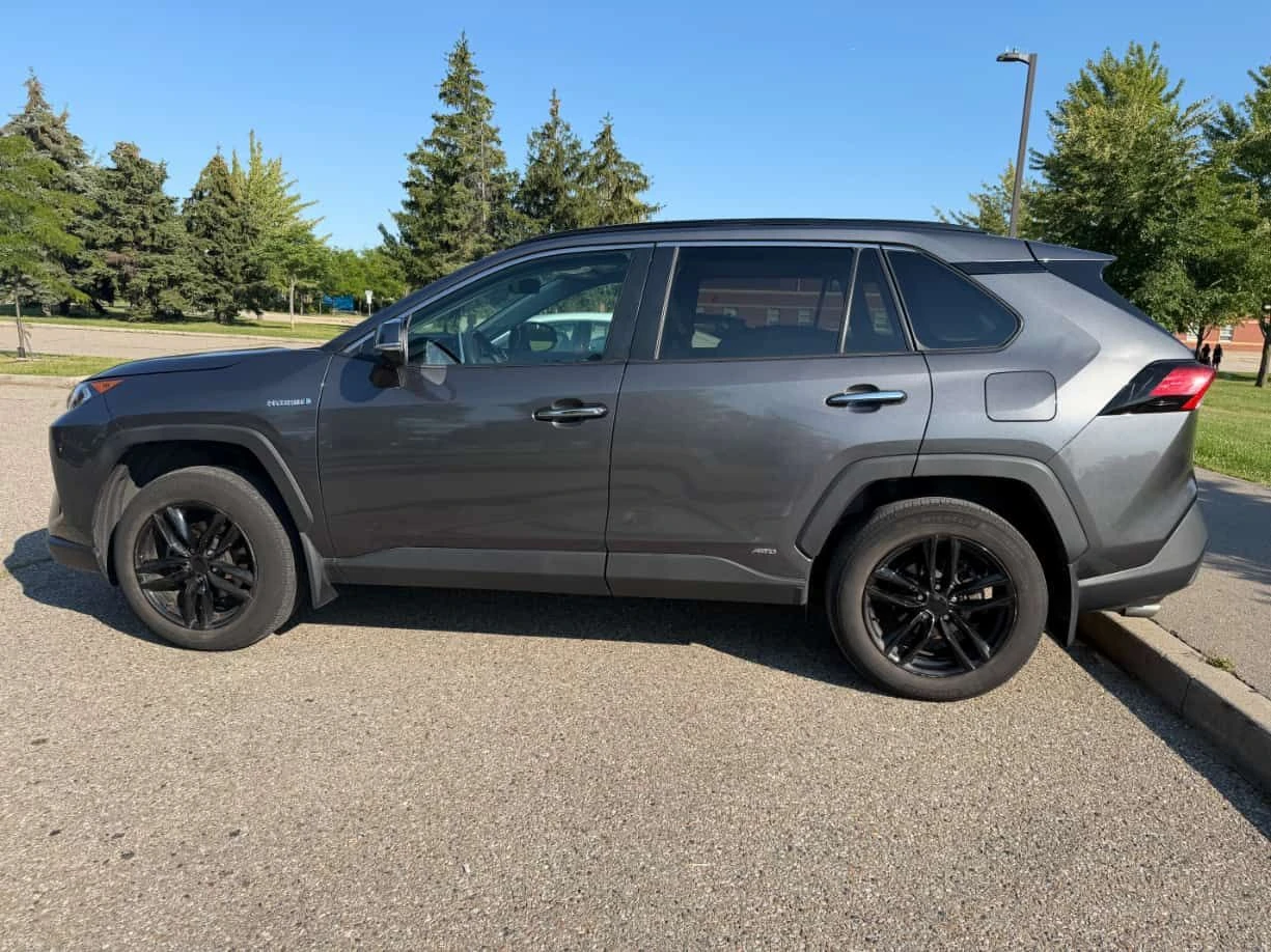 Toyota Rav4 Hybrid Limited / 360 / JBL / DISTRONIC /АВТОКРЕДИТ, снимка 2 - Автомобили и джипове - 55554888