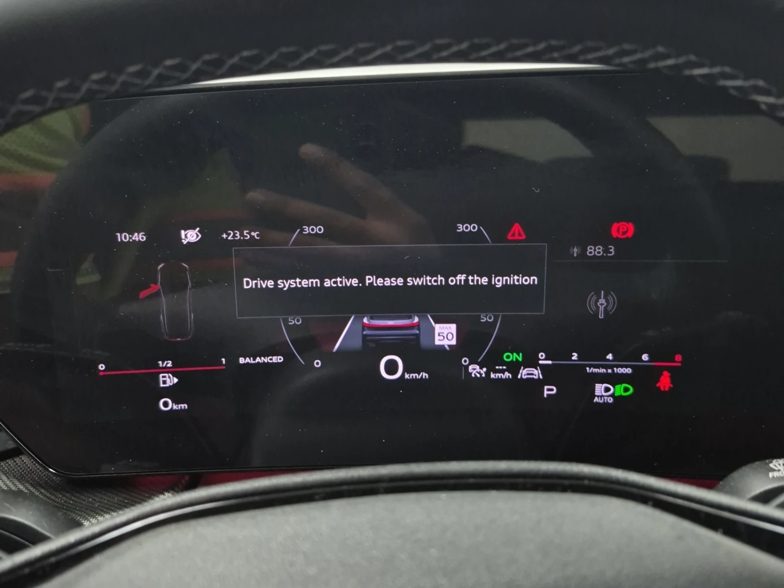 Audi SQ5 TECHNIK* HUD* ОБДУХВАНЕ* ПАНОРАМА* ДИСТРОНИК, снимка 7 - Автомобили и джипове - 55927942