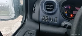 Opel Vivaro Товарен, снимка 8