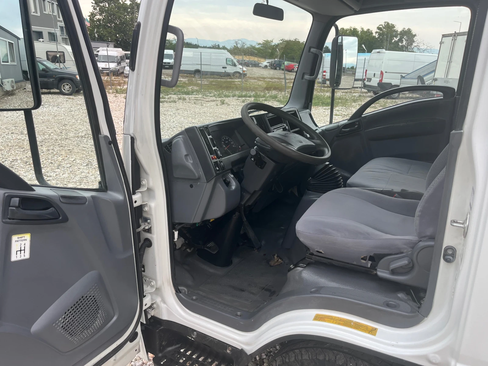 Isuzu Midi 3000TDI ИТАЛИЯ 120кс КЛИМА ЕВРО 5B ТРИСТРАНЕН - изображение 5
