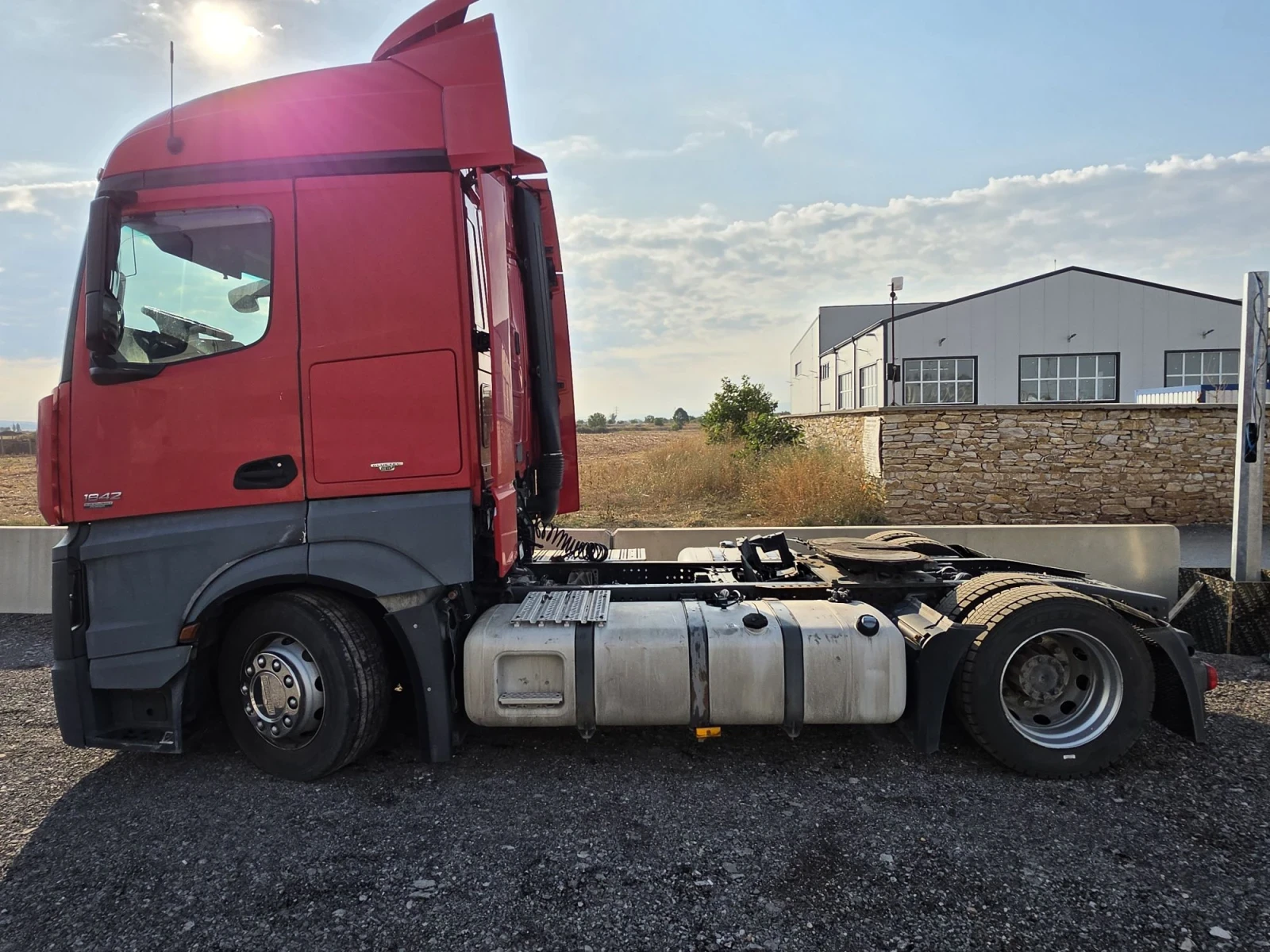 Mercedes-Benz Actros, снимка 2 - Камиони - 56341170