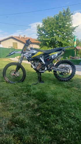 Husqvarna 250, снимка 1