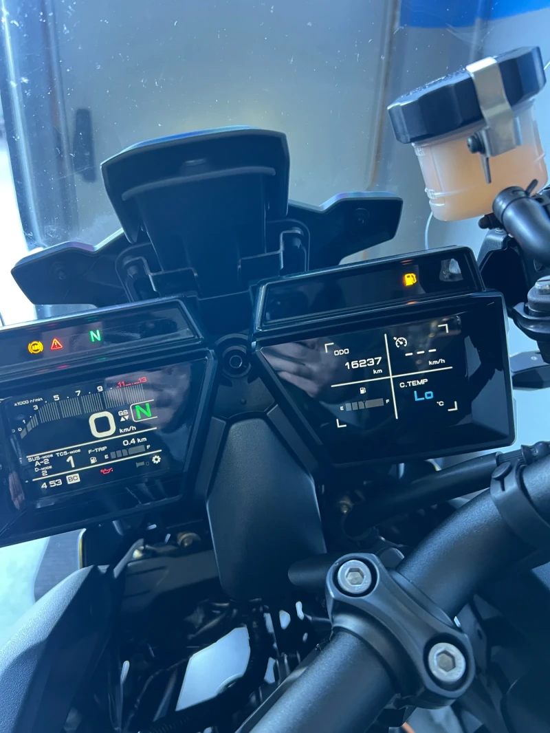 Yamaha Mt-09 TRACER 900GT BlackGold, снимка 17 - Мотоциклети и мототехника - 53527240