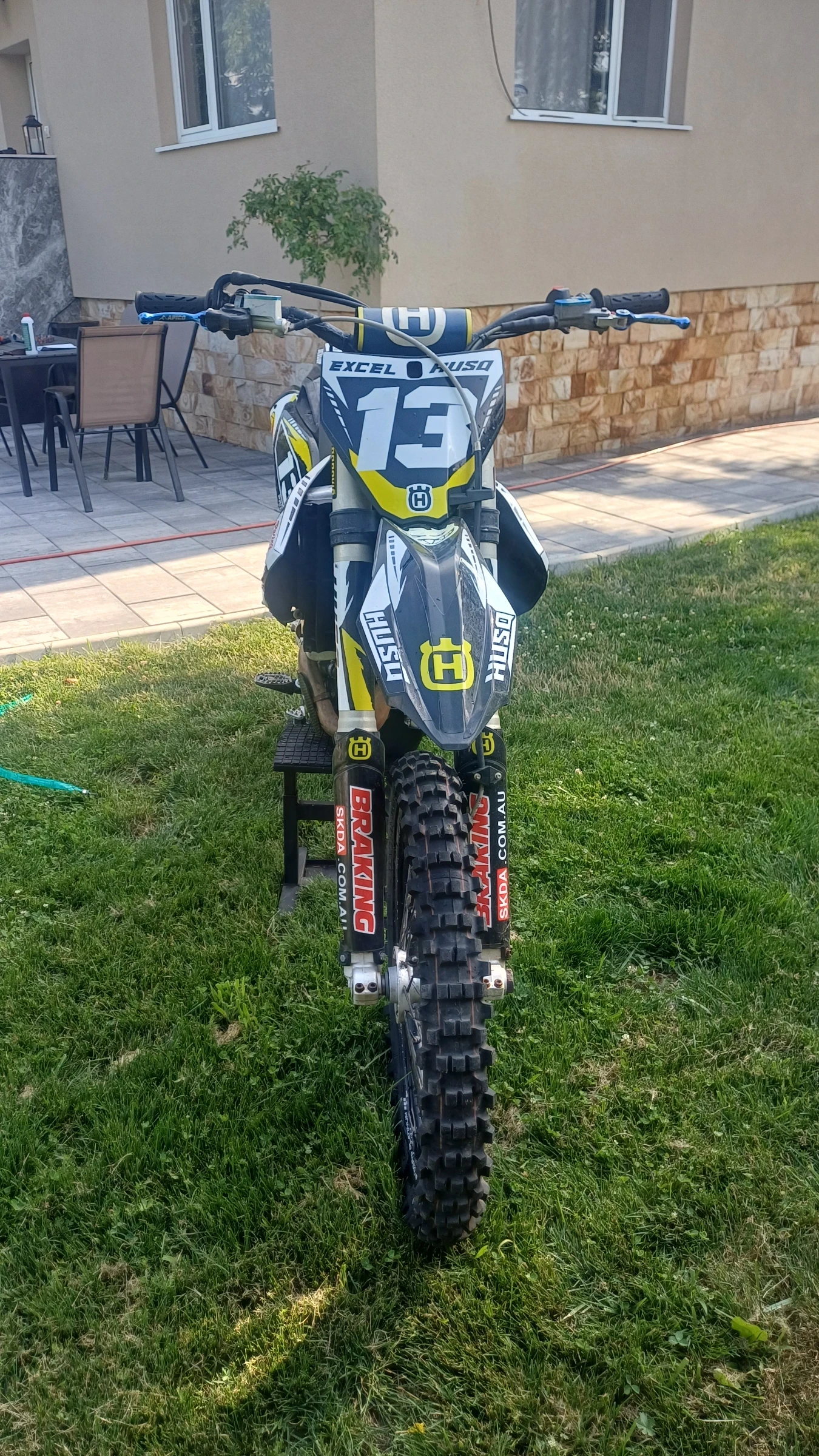 Husqvarna 250, снимка 5 - Мотоциклети и мототехника - 55315208