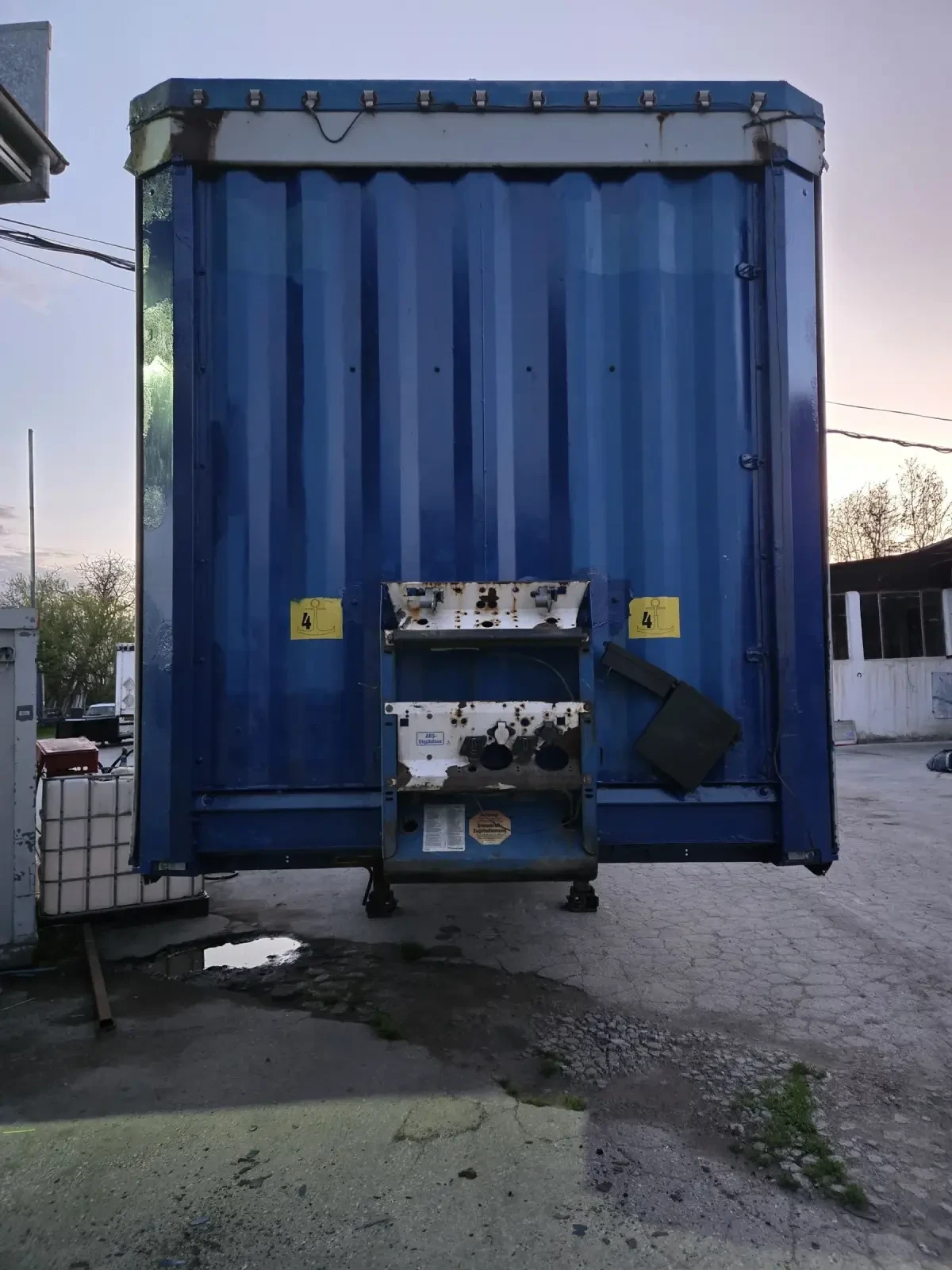 Полуремарке Krone ДАВА СЕ ПОД НАЕМ, снимка 4 - Ремаркета - 54479162