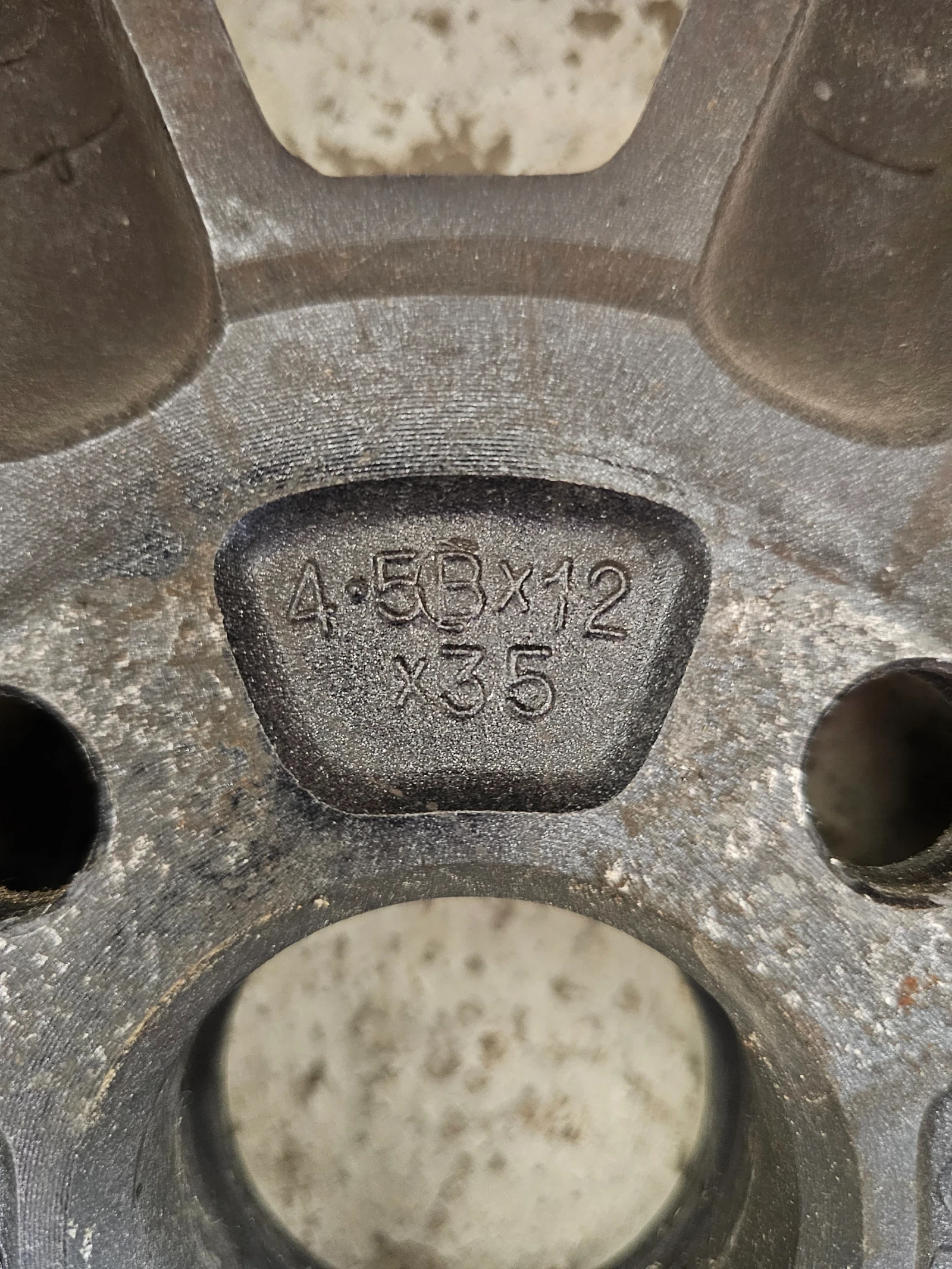 ������ �� ���� ����� | Mobile.bg � ����������� 6