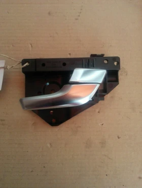 Дръжка врата вътрешна задна дясна Ланд Ровър Евок