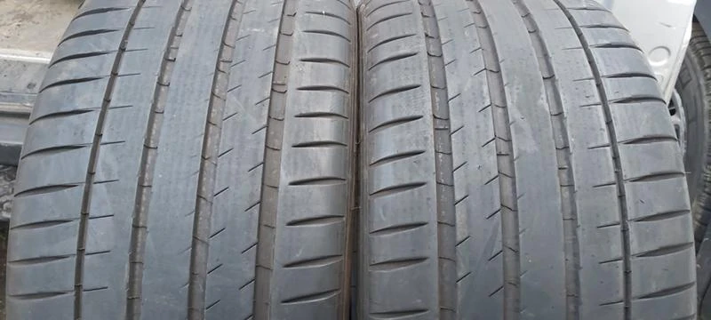 Гуми Летни 285/35R20, снимка 5 - Гуми и джанти - 31152137