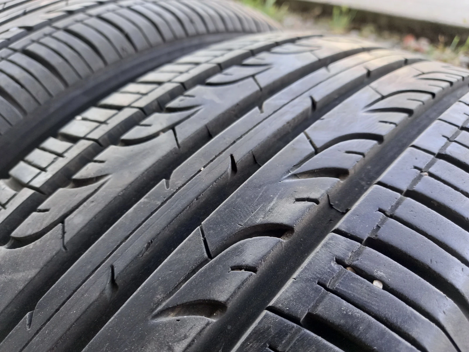 Гуми Всесезонни 205/55R17, снимка 2 - Гуми и джанти - 54748466