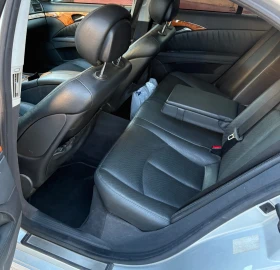 Mercedes-Benz E 320 Уникат  4matic, снимка 7