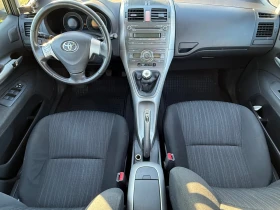 Toyota Auris, снимка 8