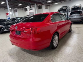 VW Jetta * 2.0 TDI DSG Comfortline| SUNROOF BLUETOOTH * CAR - 12250 € / 23958.92 лв. - 97058878 12