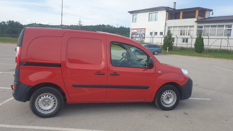 Renault Kangoo, снимка 6 - Автомобили и джипове - 46244298