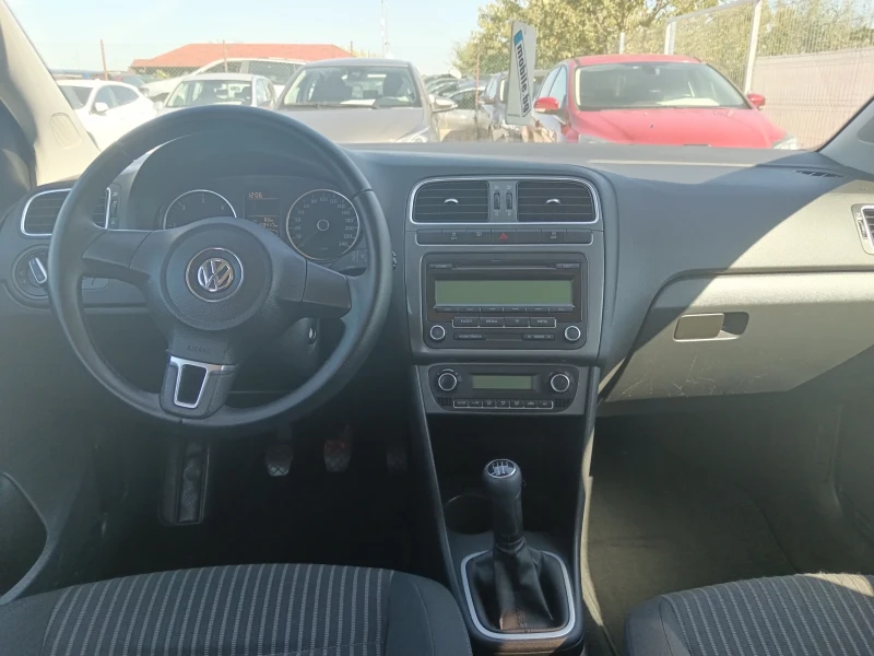 VW Polo Tdi, снимка 10 - Автомобили и джипове - 47384329