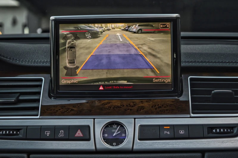 Audi A8 4.2 FSI, снимка 12 - Автомобили и джипове - 52480249