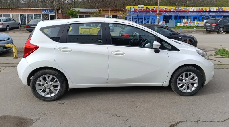 Nissan Note, снимка 4 - Автомобили и джипове - 52750309
