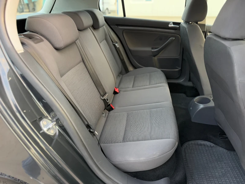 VW Golf 1.4i~AC~, снимка 12 - Автомобили и джипове - 52152127
