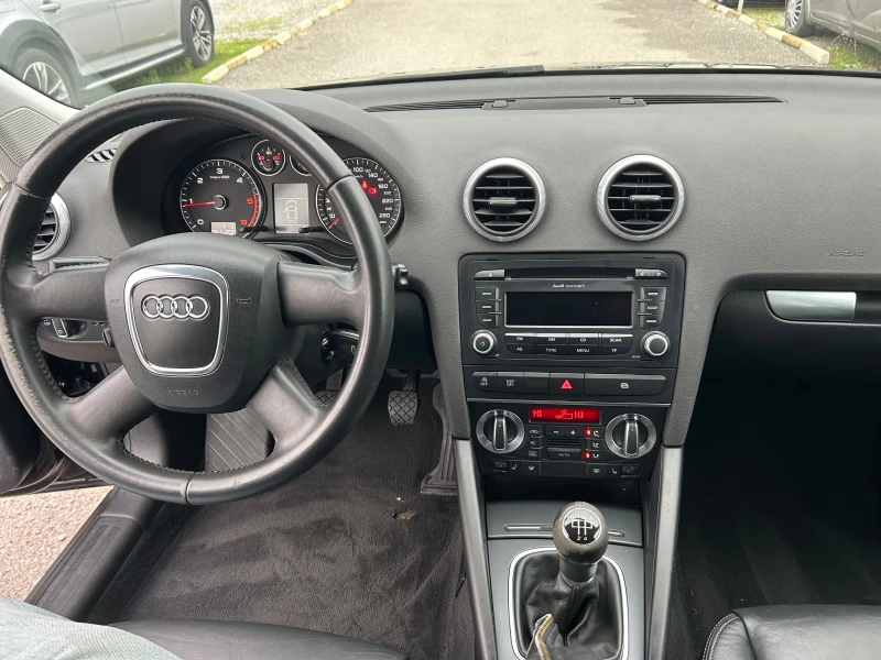 Audi A3 1.6TDI, снимка 12 - Автомобили и джипове - 52593953
