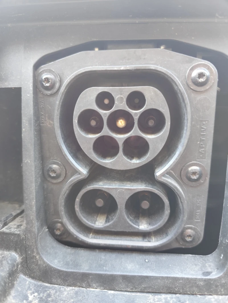 Dacia Spring 65кс, CCS, 95%, снимка 10 - Автомобили и джипове - 52613799