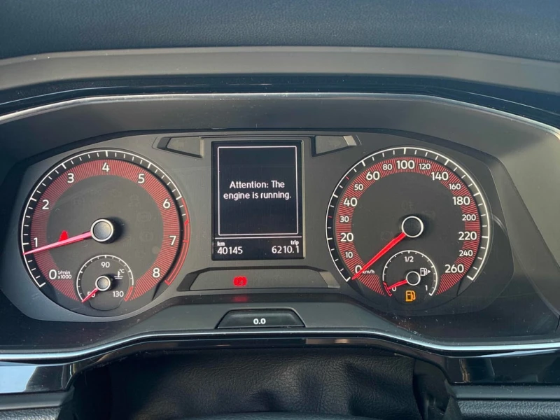 VW Jetta * Highline * CARFAX * БЕЗ ПЪРВОНАЧАЛНА ВНОСКА, снимка 8 - Автомобили и джипове - 53206988