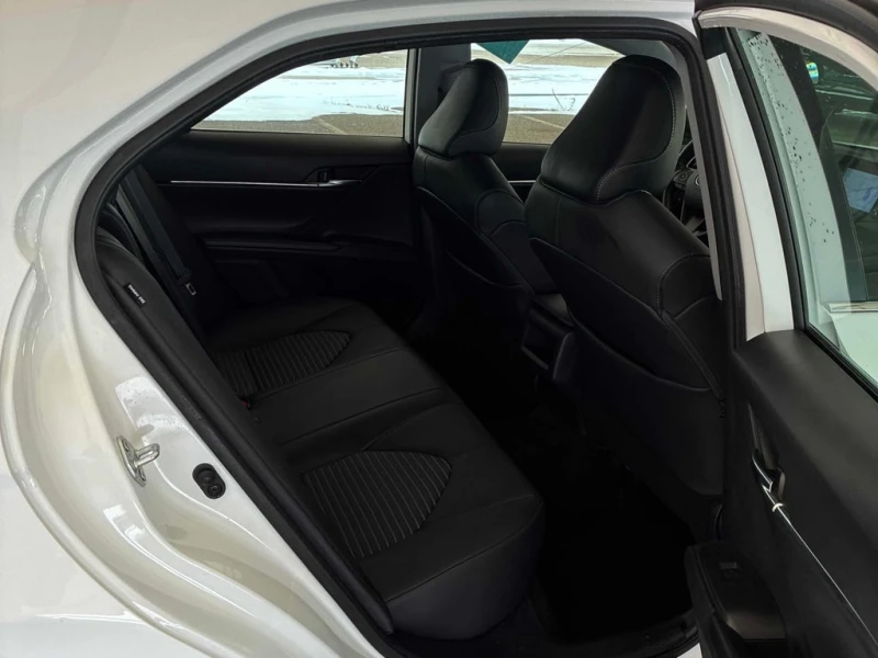 Toyota Camry * SE * CARFAX * ЦЕНА ДО БГ, снимка 12 - Автомобили и джипове - 53285308