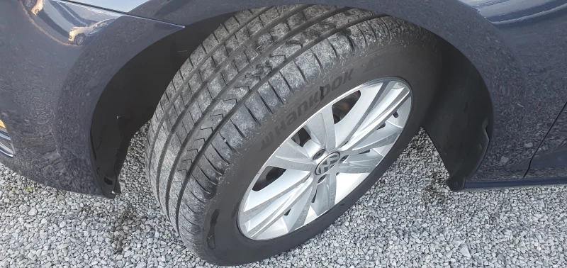 VW Golf 1.6TDI- NAVI- ALLSTAR, снимка 16 - Автомобили и джипове - 53341427