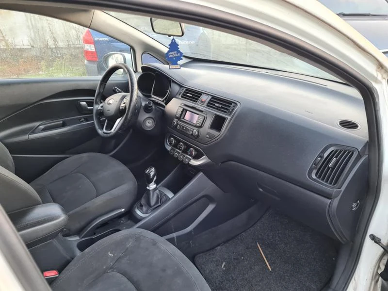 Kia Rio 1.1crdi/1.4crdi, снимка 6 - Автомобили и джипове - 29308497