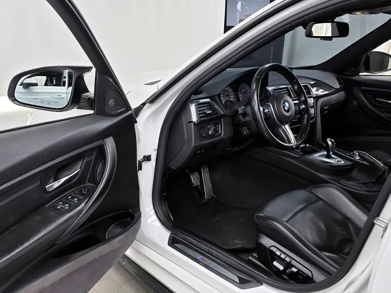 BMW M3, снимка 10 - Автомобили и джипове - 55183598