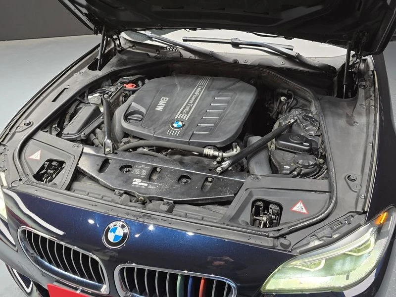 BMW 530 530d xDrive M Sport| 258к.с.| ВКЛ.ТЕХНОТЕСТ, снимка 6 - Автомобили и джипове - 55486295