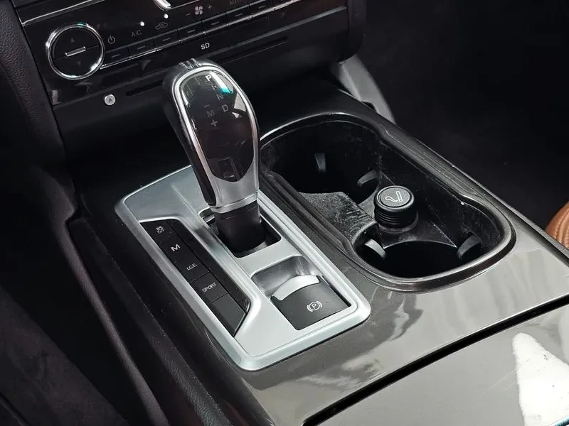 Maserati Ghibli 3.0 Diesel 3Rd Generation, снимка 9 - Автомобили и джипове - 56268514