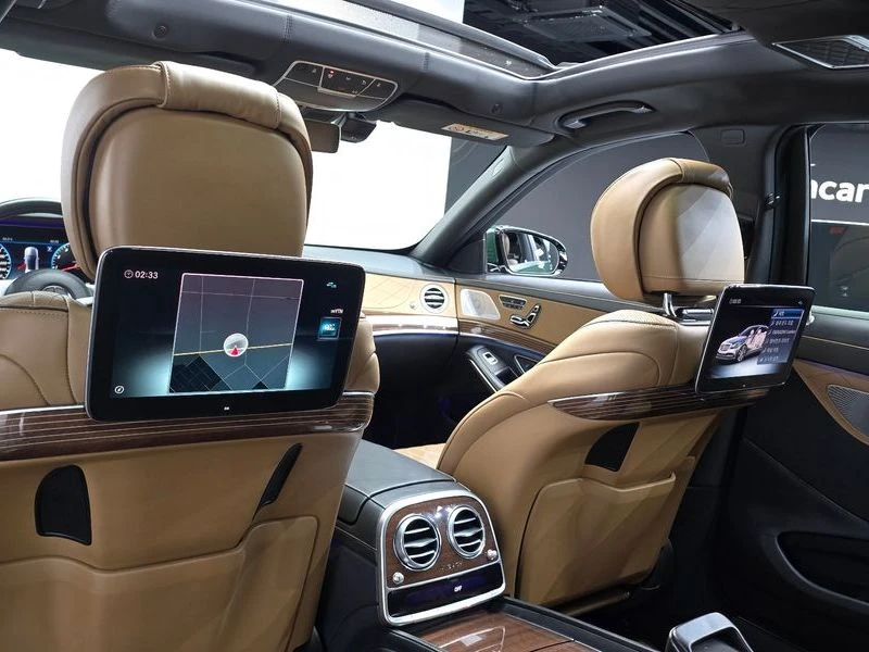 Mercedes-Benz Maybach Maybach S560 4MATIC Rodeo Drive LA Edition| 469�.� | Mobile.bg � ����������� 11