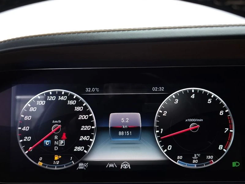 Mercedes-Benz Maybach Maybach S560 4MATIC Rodeo Drive LA Edition| 469�.� | Mobile.bg � ����������� 8