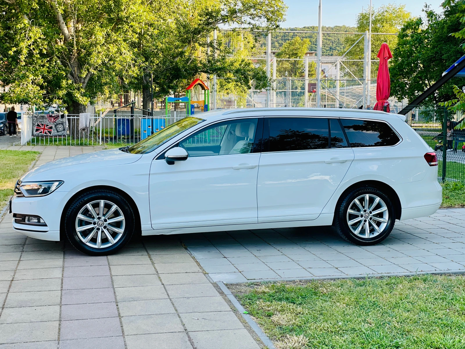 VW Passat 2016г.TDI* АВТОМАТИК*  - изображение 5