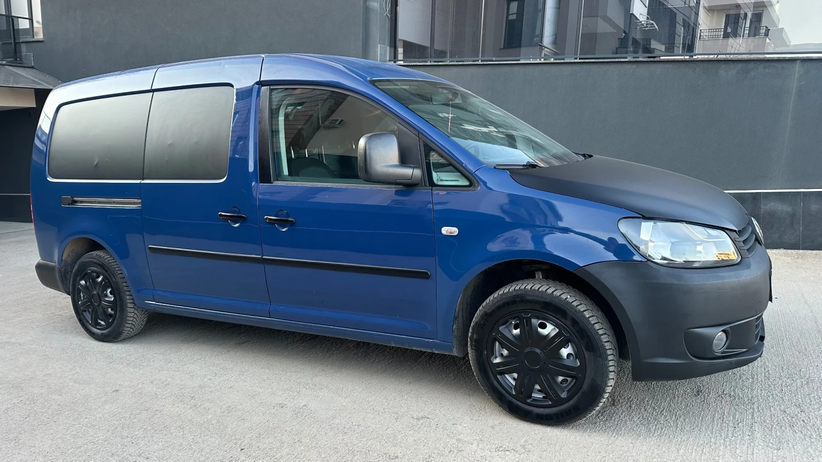 VW Caddy Maxxi - изображение 7