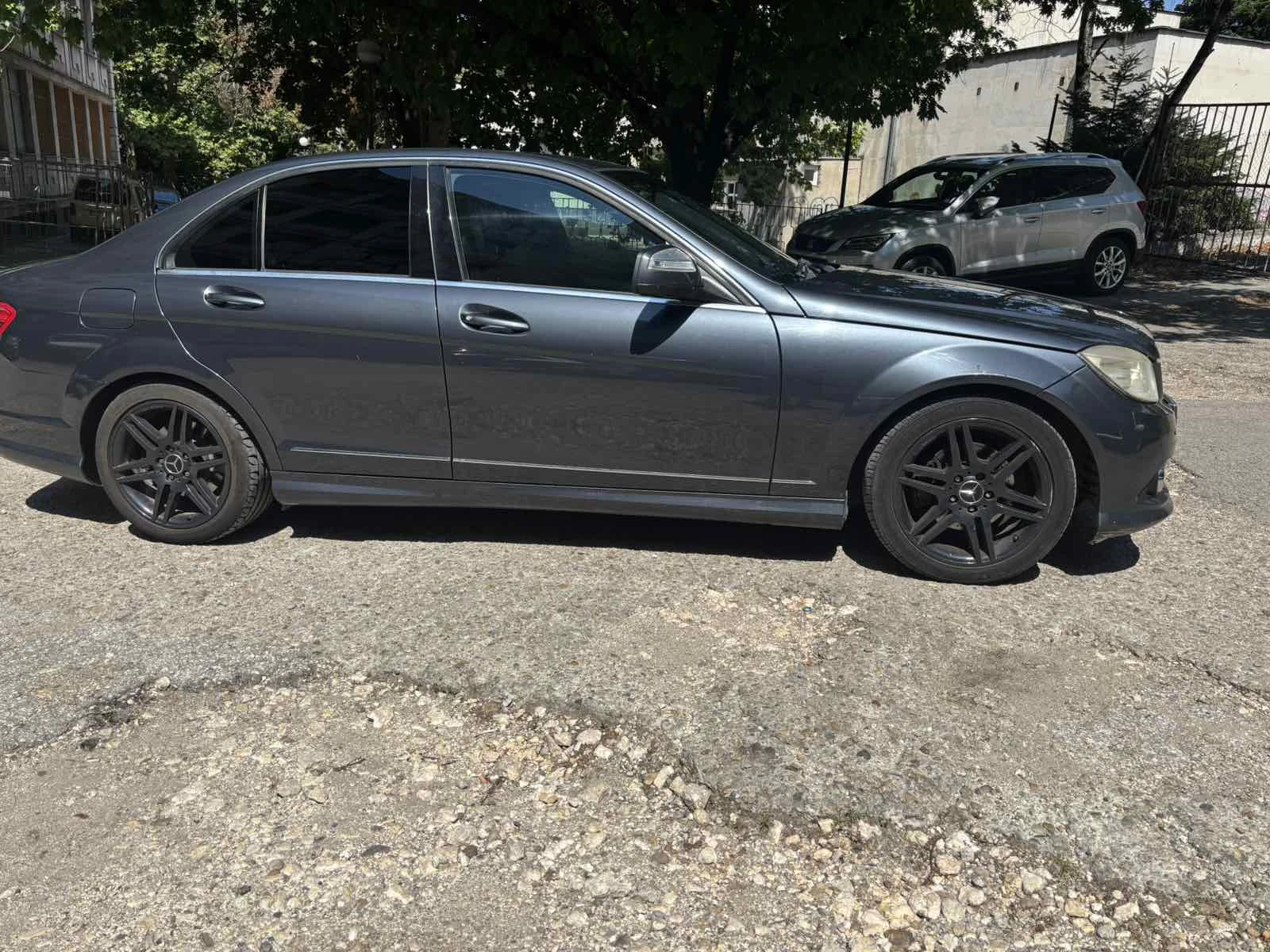 Mercedes-Benz C 220  - изображение 7