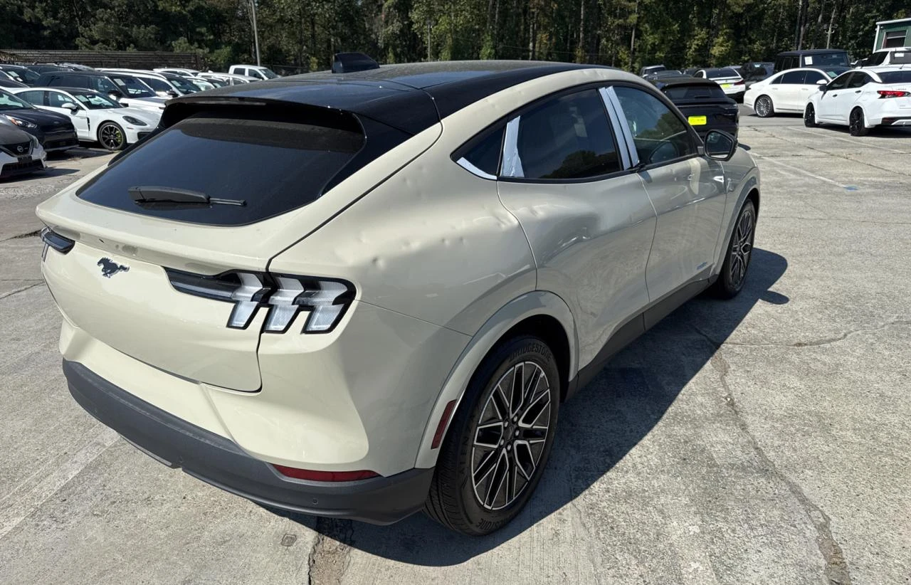 Ford Mustang Mach-E PREMIUM RWD ФИКСИРАНА ЦЕНА! ЧИСТО НОВ! ГРАДУШКОВ! - изображение 4
