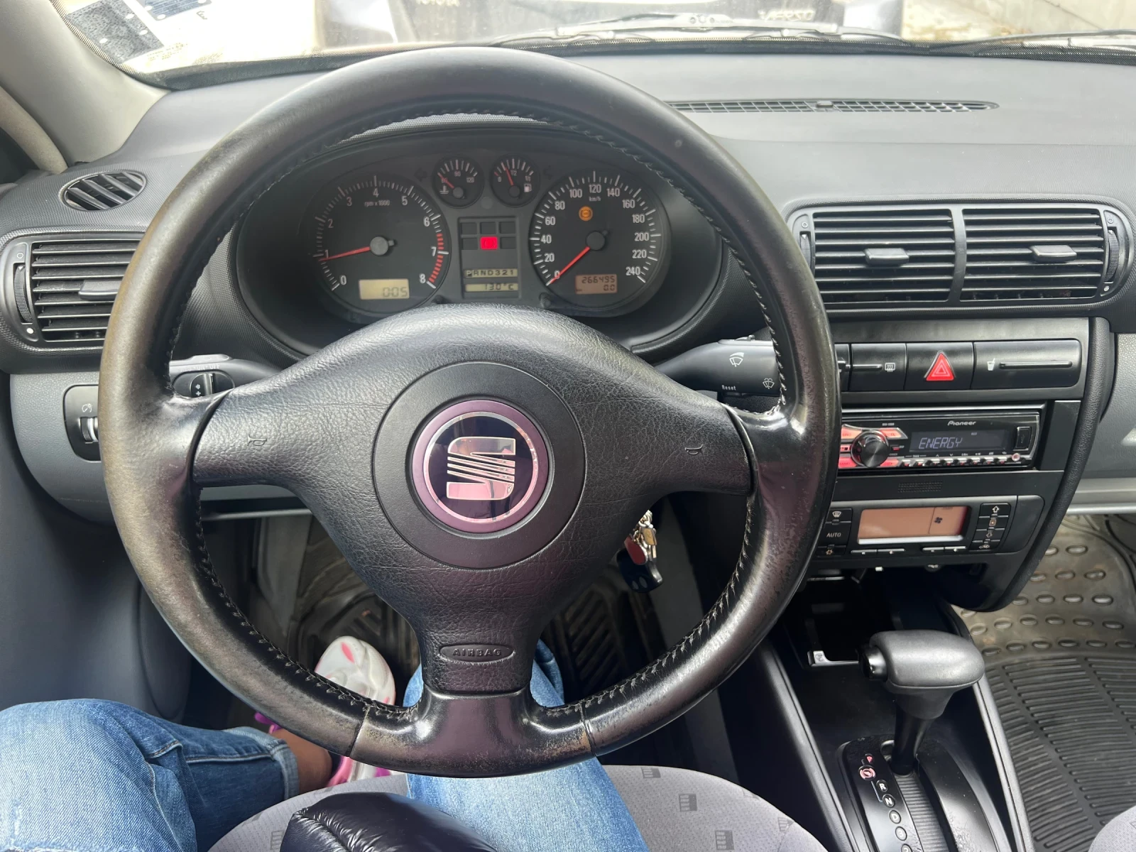 Seat Toledo 1.8 20V Бензин/газ | Mobile.bg — изображение 3