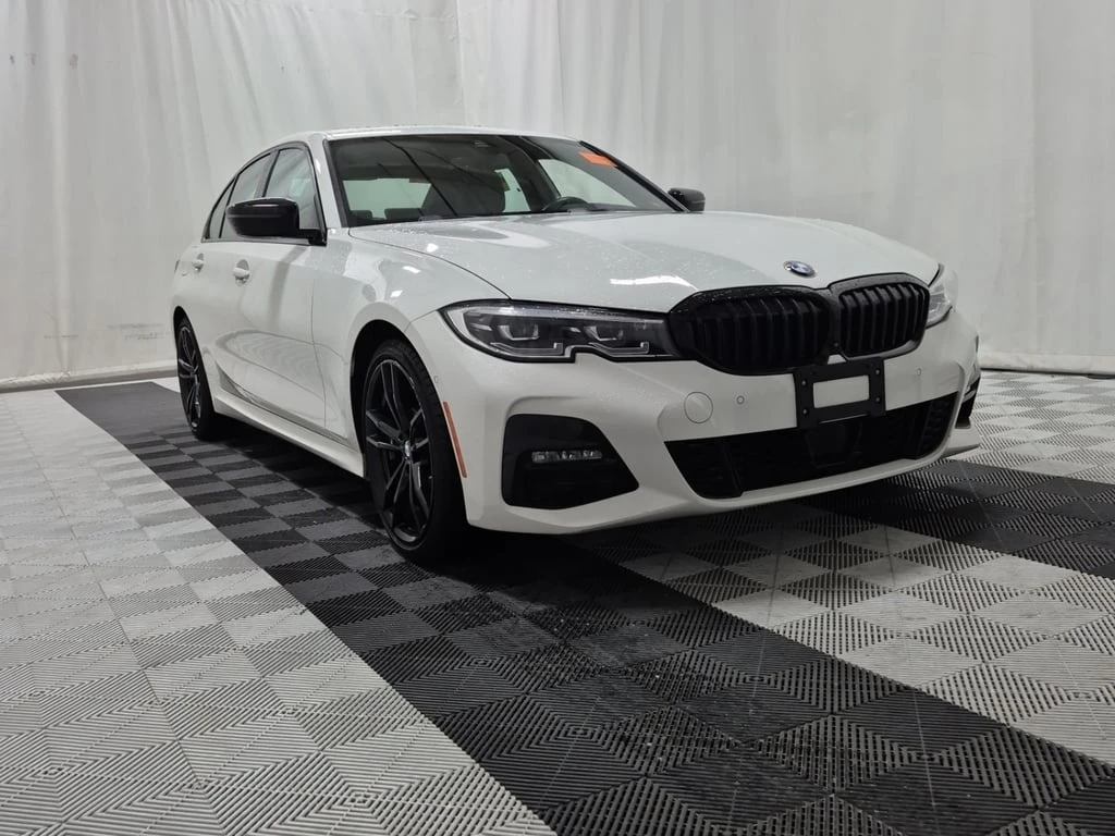 BMW 330 * 330I XDRIVE * CARFAX * ЦЕНА ДО БЪЛГАРИЯ - изображение 2