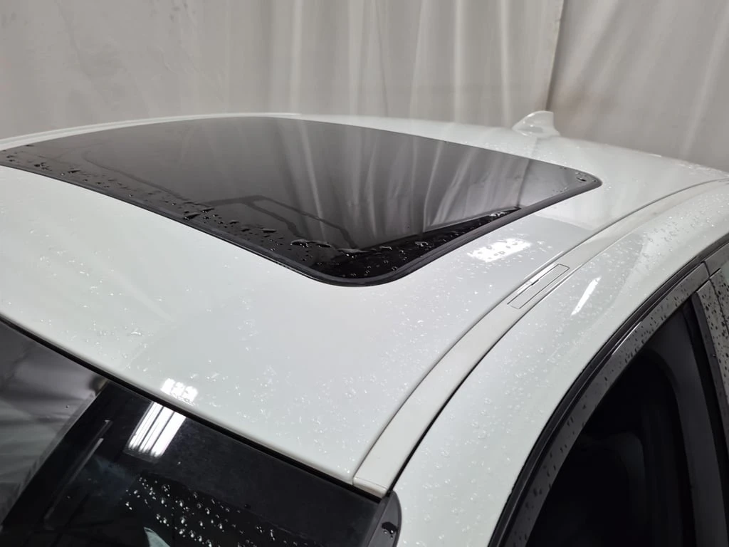 BMW 330 * 330I XDRIVE * CARFAX * ЦЕНА ДО БЪЛГАРИЯ - изображение 7