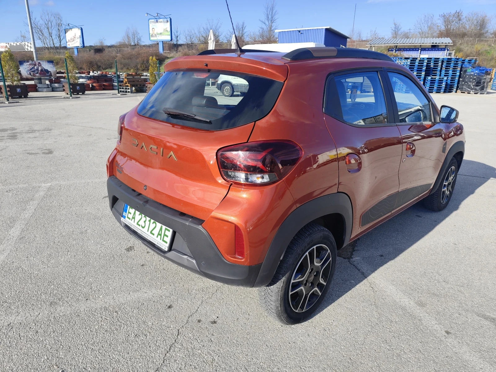 Dacia Spring 65кс, CCS, 95% - изображение 3