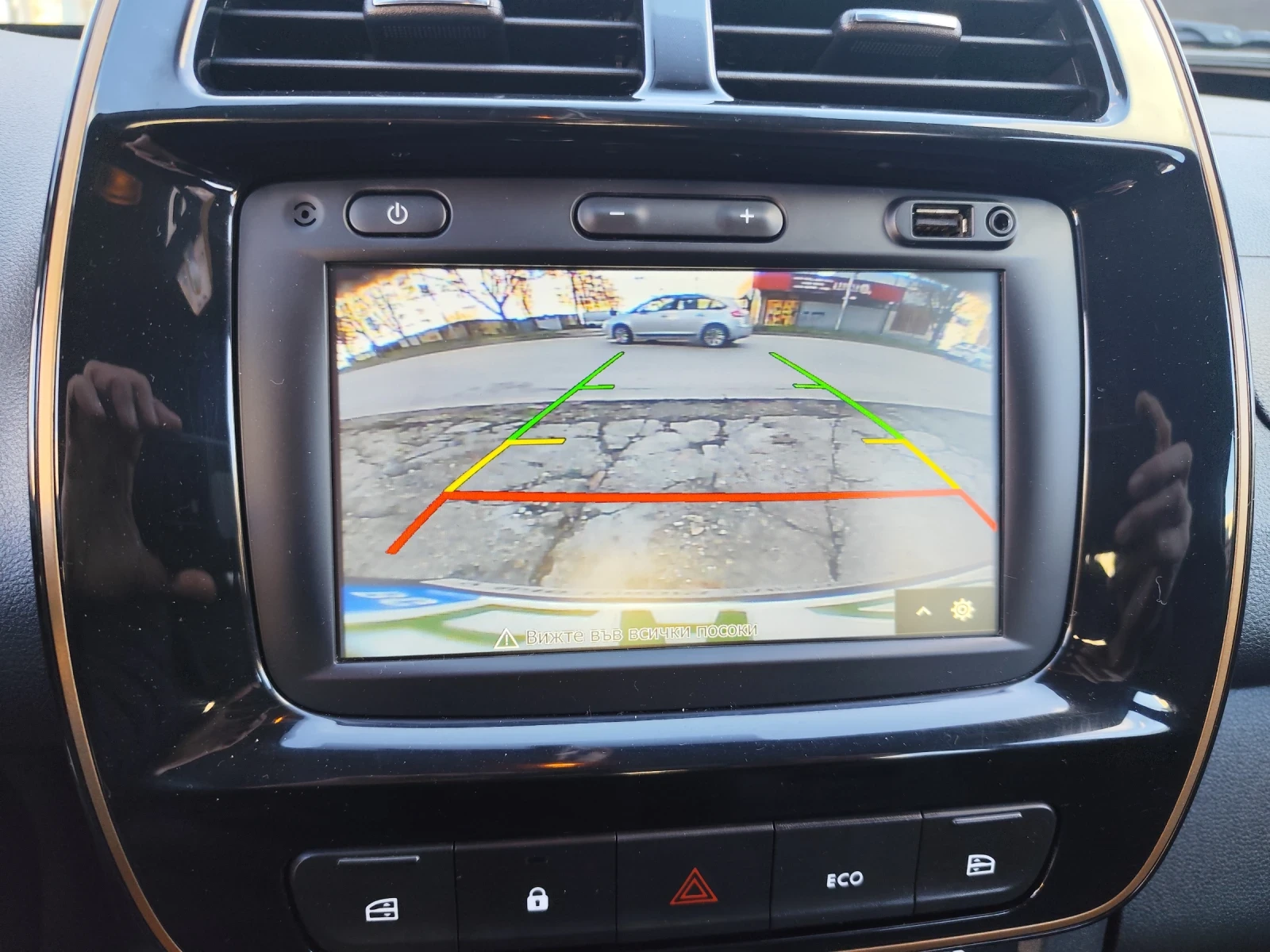 Dacia Spring 65кс, CCS, 95% - изображение 9