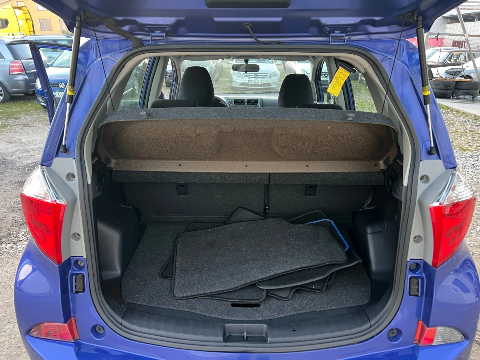 Toyota Verso S 1.33VVT-I- 99�.�./ ������/ ���������/ �����-����� | Mobile.bg � ����������� 11