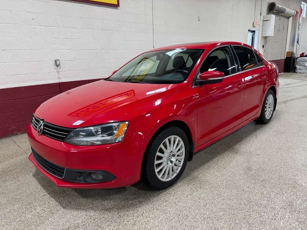 VW Jetta * 2.0 TDI DSG Comfortline| SUNROOF BLUETOOTH * CAR - изображение 8